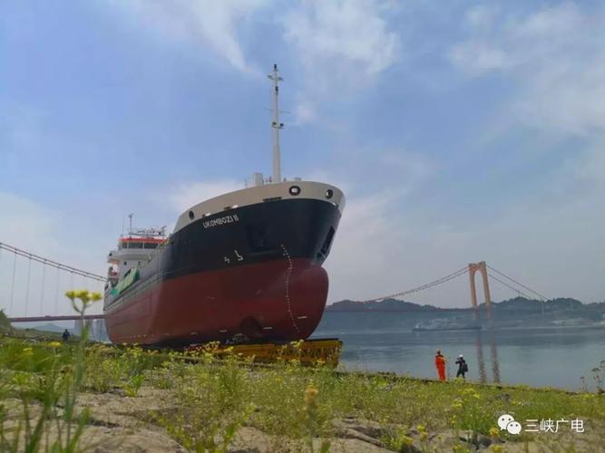宜昌达门船舶主要承接国外船舶建造订单,进口船用配套设备及